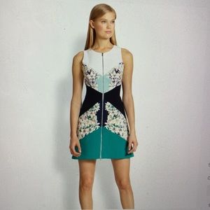 Bcbgmazaria dress with zipper in size 0.